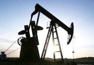 Stok verileri öncesi petrol fiyatları yükseldi