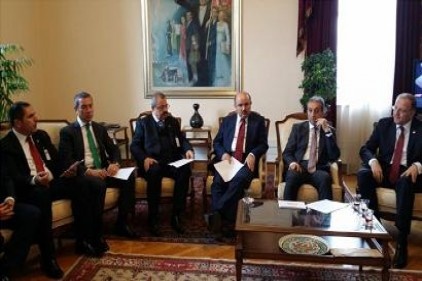 Stokçuluğun önüne geçilerek ürünün kayıt altına alınması sağlanmalı