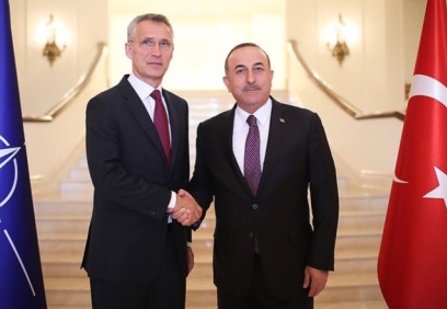 Stoltenberg, depremlerin ardından Türkiye'de: "NATO’nun kurulmasından bu yana en ölümcül felaket"