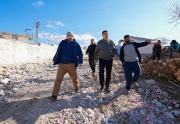 Şu anda enkaz kaldırma çalışmalarıyla ilgileniyoruz