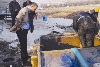 Su kesilmeden vanalar değiştirildi