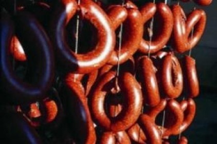 Sucuk ve sosis artık &#039;yüzde 100&#039; olacak