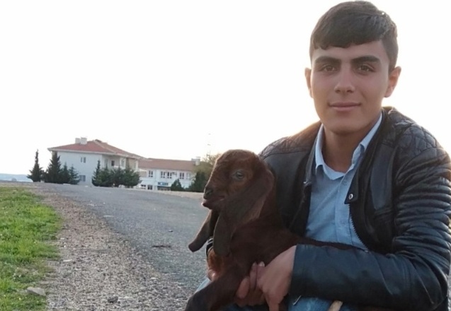 Sulama kanalına giren tarım işçisi boğularak öldü