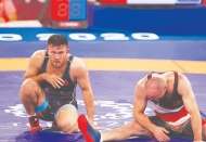 Süleyman Karadeniz, yarı finalde