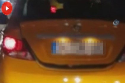 Sultangazi'de taksi bagajında yolculuk kamerada