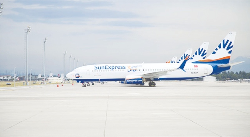 SunExpress dış hat uçuşlarına başladı