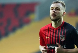 Süper Lig'den çekilen Gaziantep FK'da oyuncular bir bir ayrılıyor