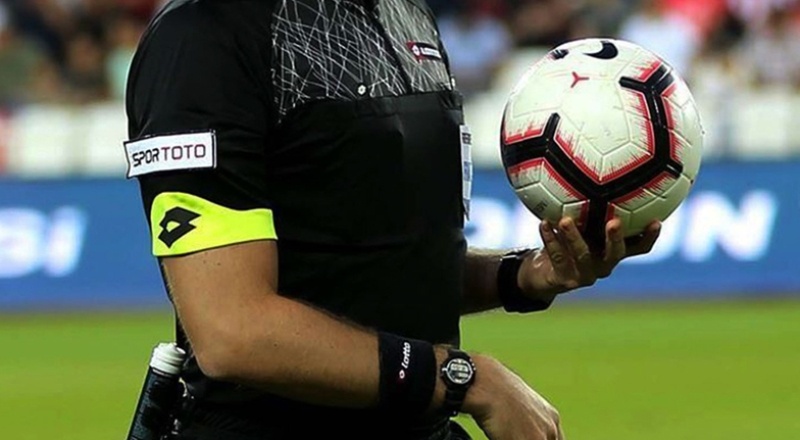 Süper Lig'de cuma ve cumartesi günü oynanacak maçların hakemleri belli oldu