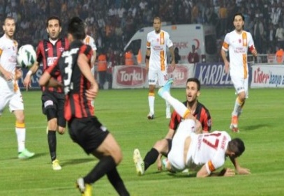 Süper Lig'de ikinci yarı başlıyor