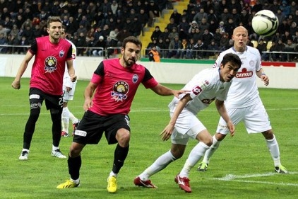 Süper Lig&#039;e 2 yeni takım çıktı