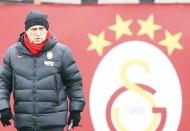 Süper Lig’e teknik direktör dayanmıyor