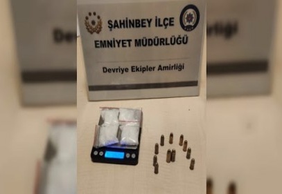 Şüphe üzerine durdurulan araçtan uyuşturucu çıktı