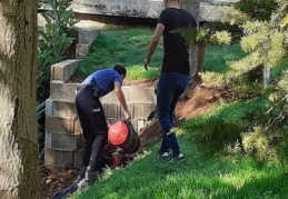 Şüpheli çantalardan kıyafet çıktı 