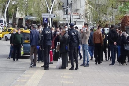 Şüpheli paket merakı!
