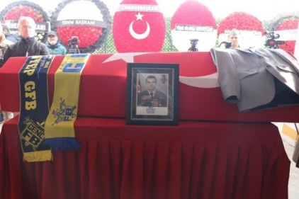 Suriye şehidi son yolculuğuna uğurlandı
