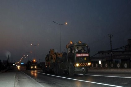 Suriye sınırına zırhlı araç sevkiyatı devam ediyor