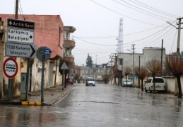 Suriye sınırındaki Karkamış’tan top sesleri geliyor