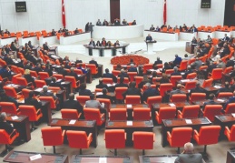 Suriye ve Irak tezkeresi yine Meclis'te