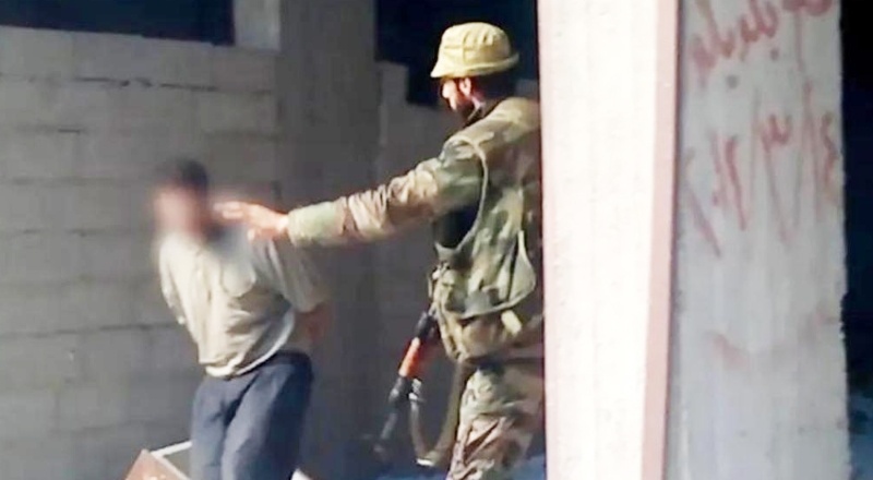 Suriye'de sivillerin çukura atılarak katledildiği görüntüler ortaya çıktı