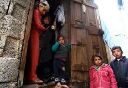Suriyeli ailenin odunlukta yaşam mücadelesi 