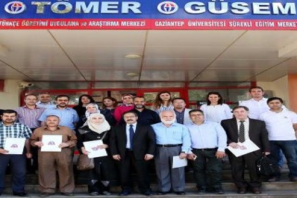 Suriyeli akademisyenler Türkçe öğrendi