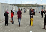 Suriyeli Çerkezler, konteynır kente yerleştirildi