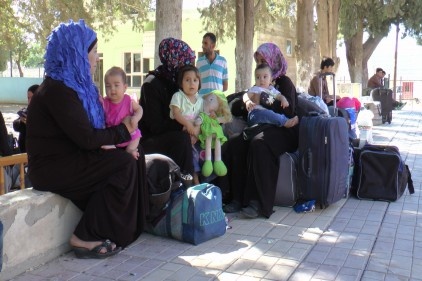 Suriyeli geçiş için Karkamış&#8217;ta bekliyor