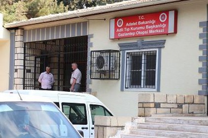 Suriyeli genç kız tarafından vurulan kişi öldü