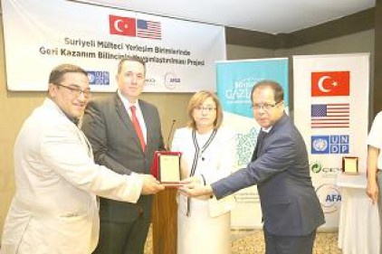 Suriyeli mültecilerin geri kazanım projesi tamamlandı