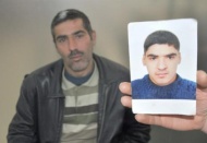 Suriyeli sığınmacı bir aydır kayıp kardeşini arıyor