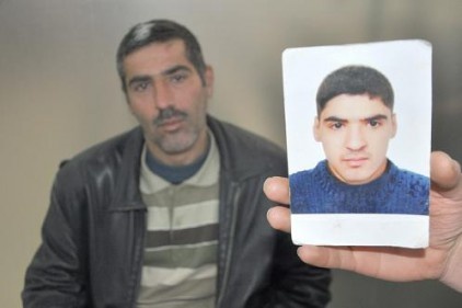 Suriyeli sığınmacı bir aydır kayıp kardeşini arıyor