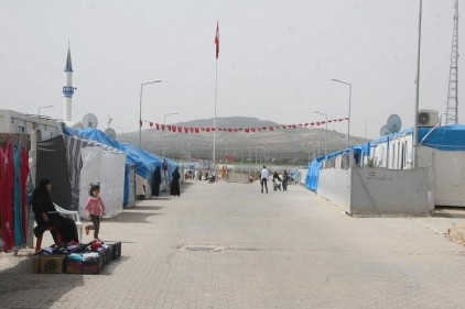 Suriyeli sığınmacıların sayısı 200 bine dayandı 