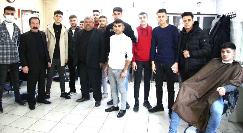 Suriyeliler, alınan kararlara uysun, kayıt dışı çalışmasın