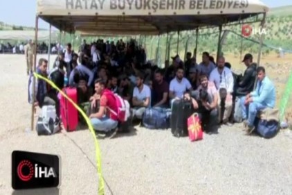 Suriyeliler bayram ziyareti için ülkelerine dönüyor