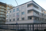Suriyeliler boşalttı, binaya kiralık levhası asıldı