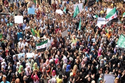 Suriyeliler, seçimi protesto etti