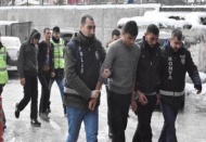 Suriyeliler’i haraca bağlayan gaspçılar yakalandı