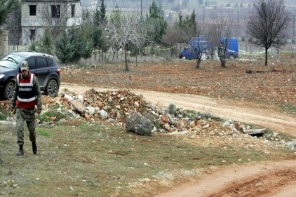 Suriyeliler&#8217;in kaldığı bağevinde patlama oldu