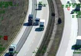 Sürücüler, helikopter destekli trafik denetimine takıldı