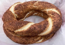 Susamdaki vergi indirimi helva ve simidi ucuzlatacak