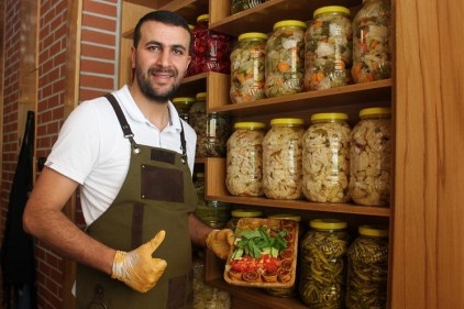 Suşi köfte farklı görüntüsü ve lezzetiyle ilgi görüyor 