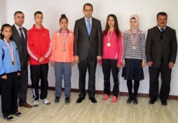 Taekwandocular, Araban Kaymakamı Serhat Karabektaş’ı ziyaret etti