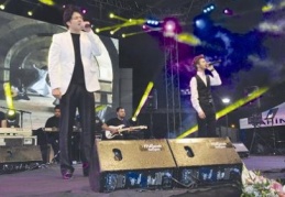 Taha ve Reha Yeprem, ezgileriyle coşturdu