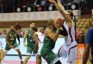 Tahincioğlu Basketbol Süper Ligi: Gaziantep Basketbol: 73 - Banvit: 69