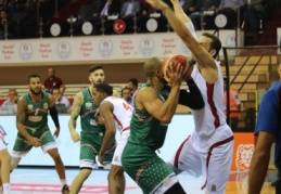 Tahincioğlu Basketbol Süper Ligi: Gaziantep Basketbol: 73 - Banvit: 69 