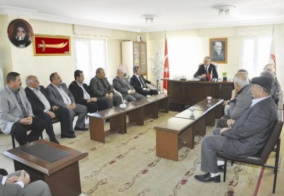 Tahmazoğlu, Alevi Kültür Derneği’ne hayırlı olsuna gitti