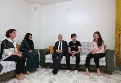 Tahmazoğlu, Boyacı ve Kozluca mahallelerinde ailelerle buluştu