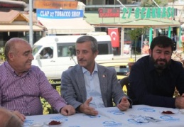 Tahmazoğlu, çat kapı taksi durağına girdi