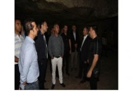 Tahmazoğlu, GAİMDER üyelerine milli mücadele müzesini gezdirdi