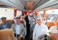 Tahmazoğlu, hacı adaylarını kutsal topraklara uğurladı 